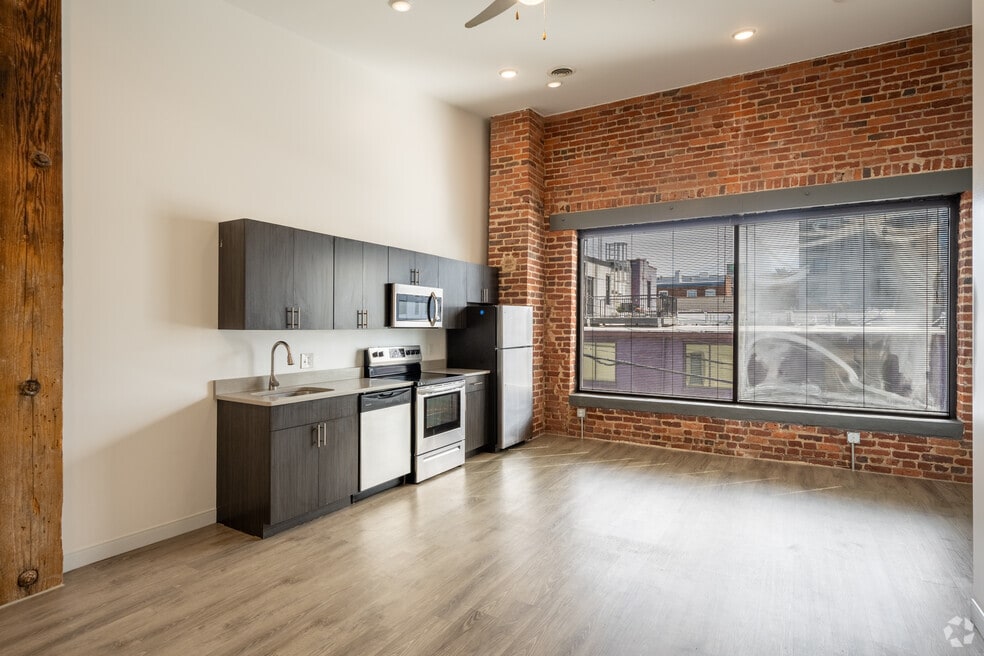 1 West Cary Apartments, Richmond, VA 23220 - photo 1