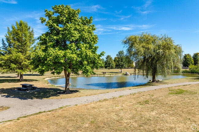 Frank's Park offers beautiful lake views and fishing opportunities for Sweetwater locals.