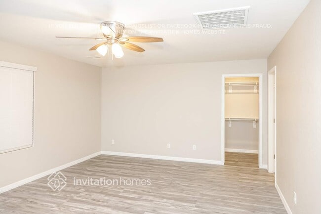 5130 Clatsop St, Las Vegas, NV 89122 - photo 4
