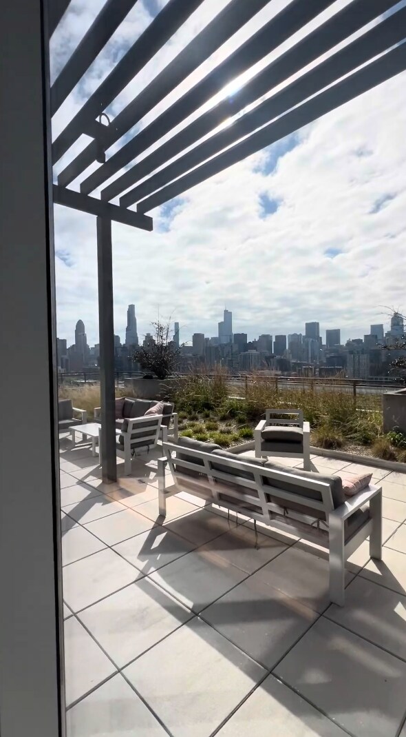 1158 N Howe St, Chicago, IL 60610 - photo 4