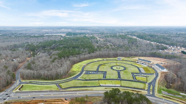 356 Sound Cir, Stockbridge, GA 30281 - photo 2