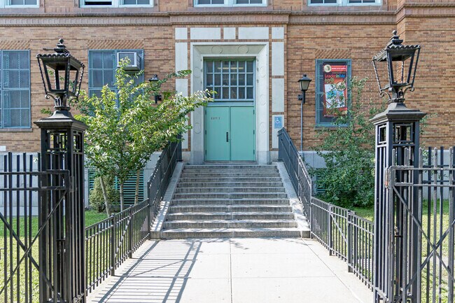 Archer Elementary School is a public school located in Bronx, NY.