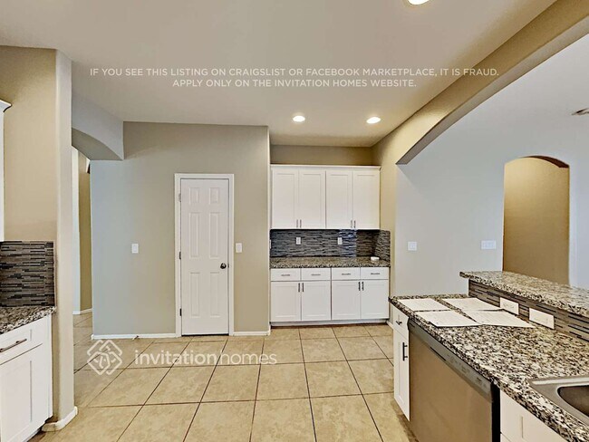 28336 N Desert Native St, San Tan Valley, AZ 85143 - photo 6