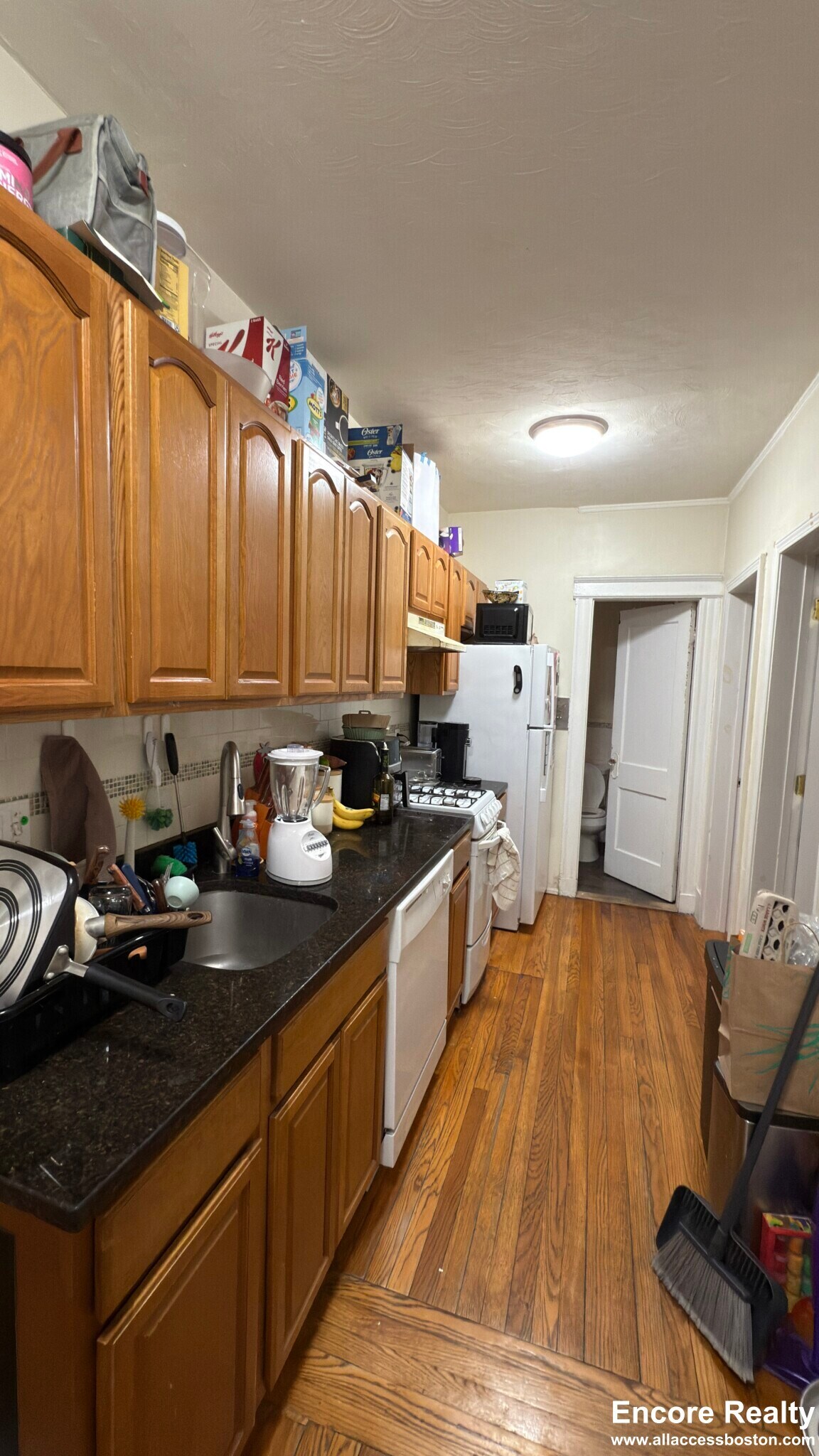 58 Queensberry St unit 12, Boston, MA 02215 - photo 1