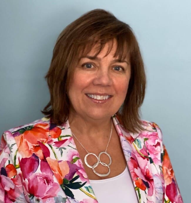 Shelly Brunette