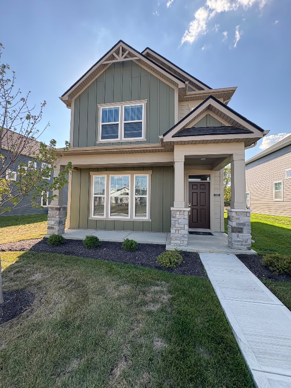 1717 Real St, Indianapolis, IN 46240