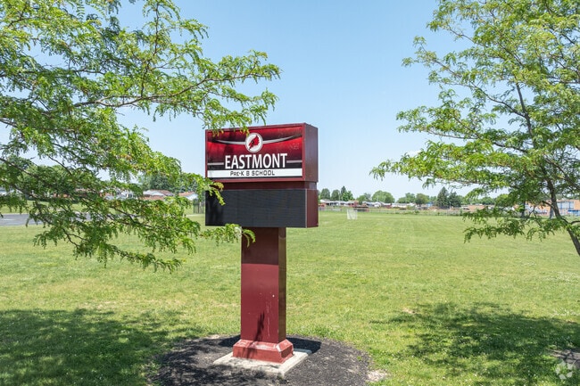 Welcome to Eastmont Elementary School.