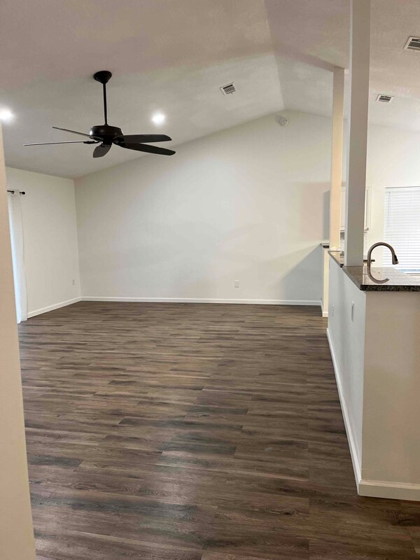 103 Trenton Ave, Crestview, FL 32539 - photo 6