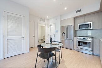 5851 W 88th St Unit 311-88, Los Angeles, CA 90045