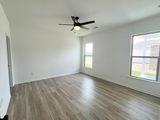 130 Brattle Ct, Lafayette, LA 70506 - photo 2