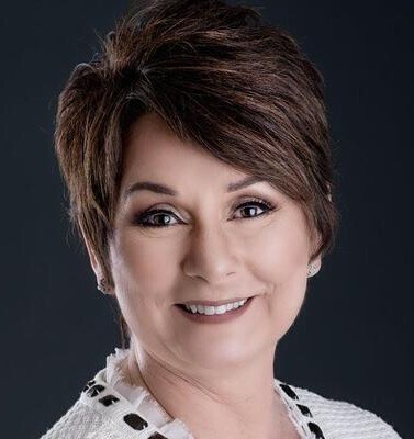 Laura Gibki