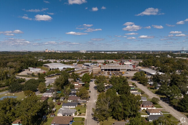 The Carver Heights neighborhood is known for its industrial businesses and employment opportunities.
