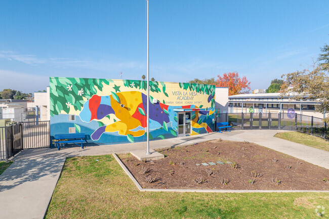Education comes alive at Vista La Mesa Academy.