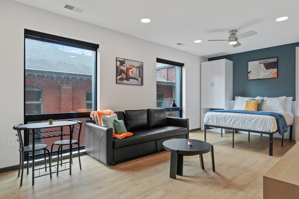 423 E Michigan St unit ID1026464P, Indianapolis, IN 46204 - photo 1