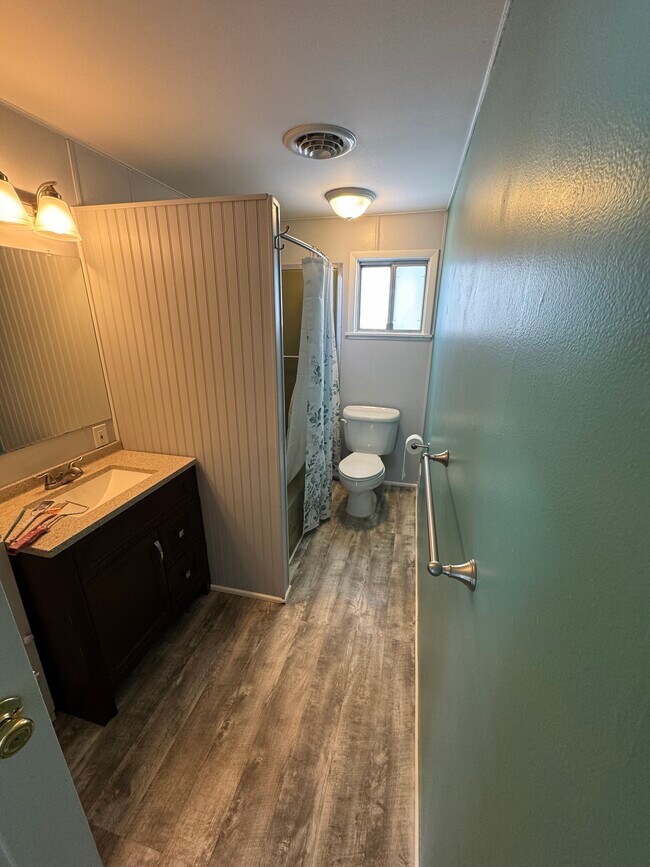 407 Mill St unit 407 Mill street, East Jordan, MI 49727 - photo 4