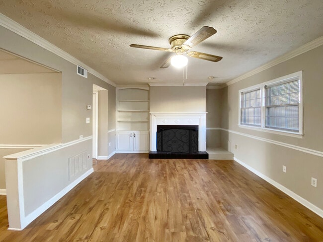 1905 S Milledge Ave unit 8, Athens, GA 30605 - photo 5