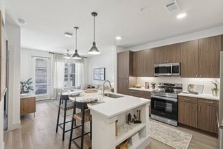 9301 Brewer Blvd, Fort Worth, TX 76123