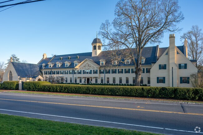 Westover School is a girls' college prep day boarding school in Middlebury.