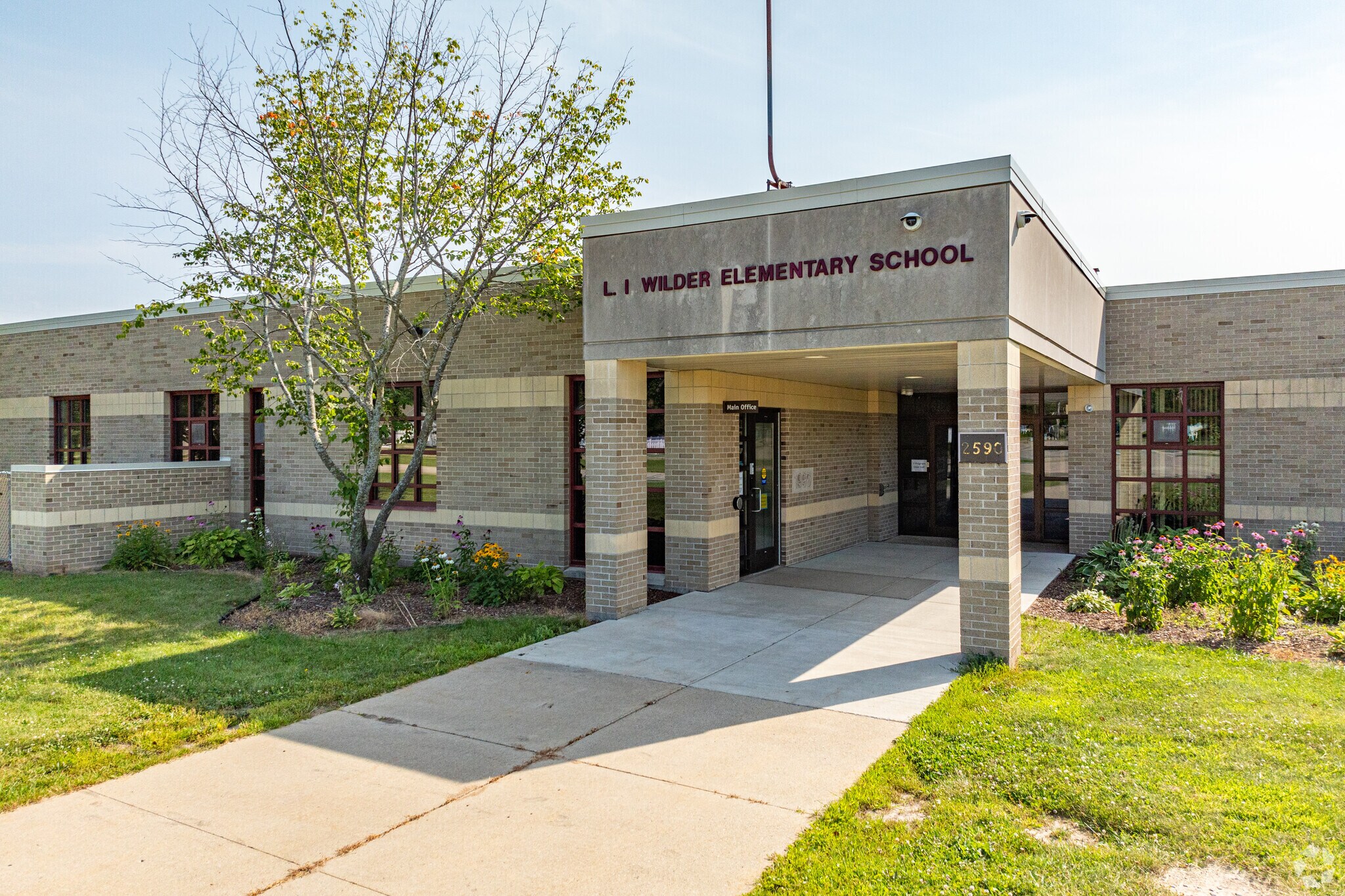 Green Bay's Wilder Elementary School offers a bilingual program to students.