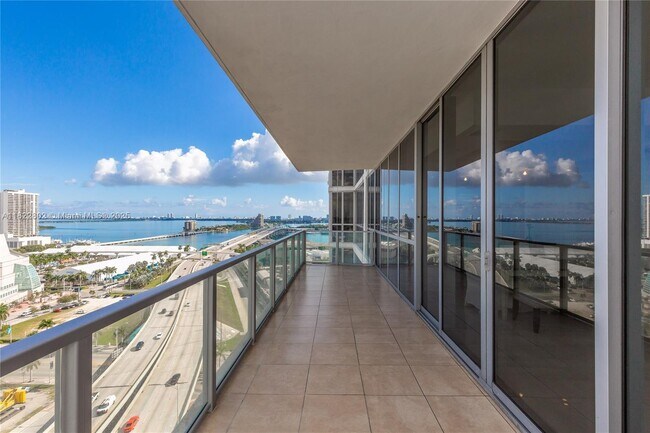1100 Biscayne Blvd unit 1906, Miami, FL 33132 - photo 4