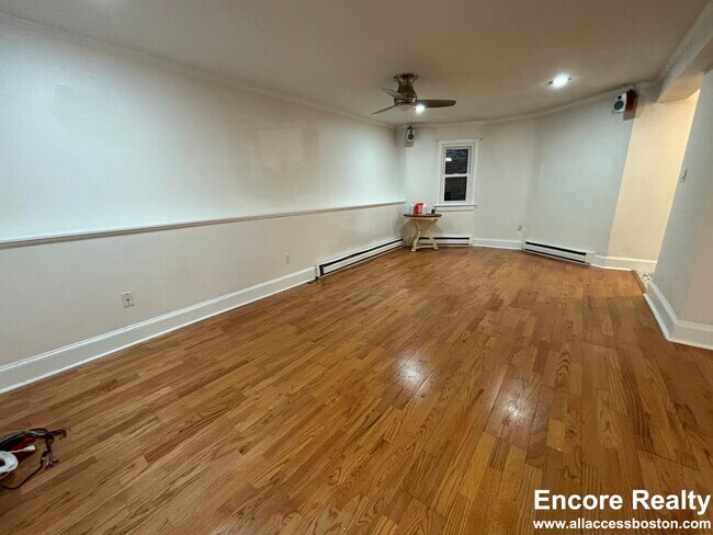 519 Columbus Ave unit 519, Boston, MA 02118 - photo 4