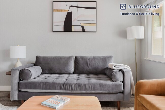 727 Layne Ct unit FL2-ID2036, Palo Alto, CA 94306 - photo 2