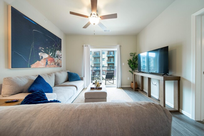 Crescent Falls, Joplin, MO 64804 - photo 7