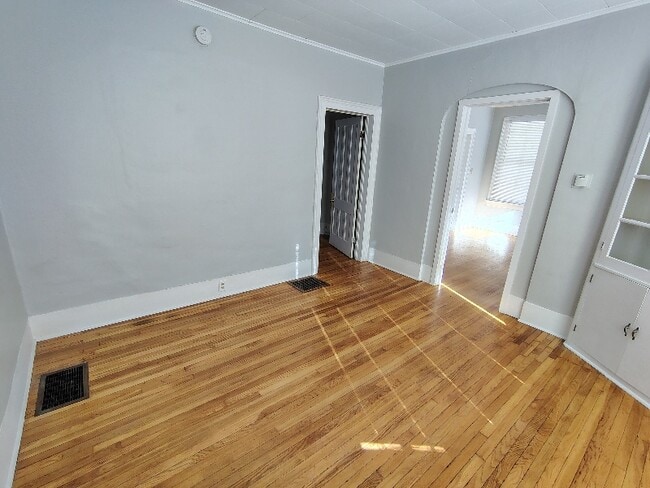 246 W 6th St unit 1, Oswego, NY 13126 - photo 5