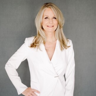 Terri Cole