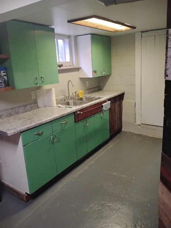 807 E 14 Mile Rd, Clawson, MI 48017 - photo 2