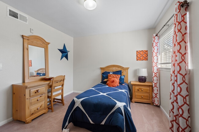 Ranchview Townhomes, Greenville, TX 75401 - photo 5