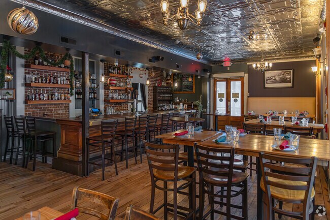 Foundry Kitchen in Sandy Hook is a favorite spot for cocktails and unforgettable meals.