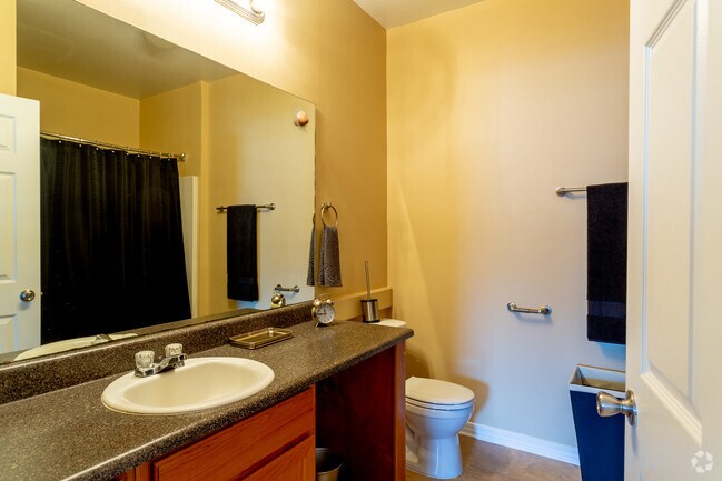 2BR,2BA