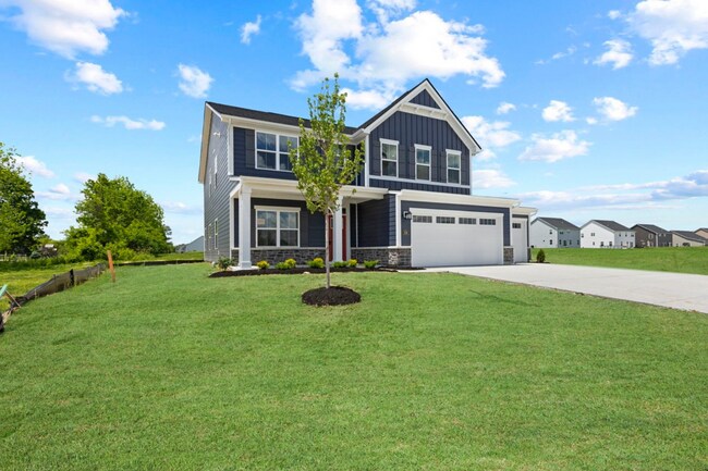 338 Mcnair Rd, Whiteland, IN 46184 - photo 3