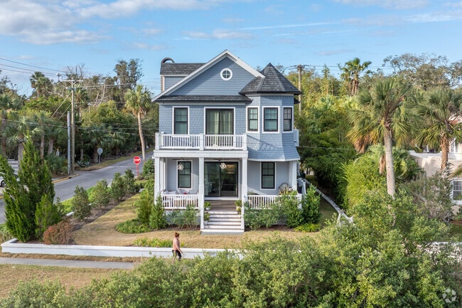 Queen Anne homes are an easy find in Saint Augustine.