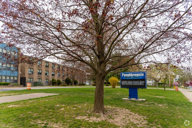 Poughkeepsie Middle School serves students in grades 6 through 8.
