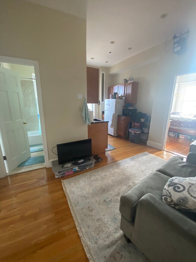 1185 Commonwealth Ave unit 20, Allston, MA 02134 - photo 7