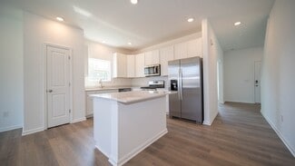 6192 Cascades Dr, Whitestown, IN 46075