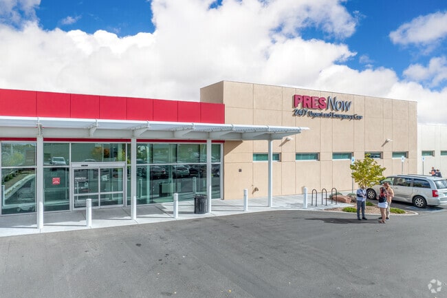 PRESNow 24/7 Urgent and Emergency Care is located less than 5 miles from Volcano Cliffs.