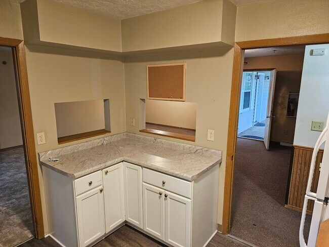 531 Lakeshore Ct, Weyauwega, WI 54983 - photo 5