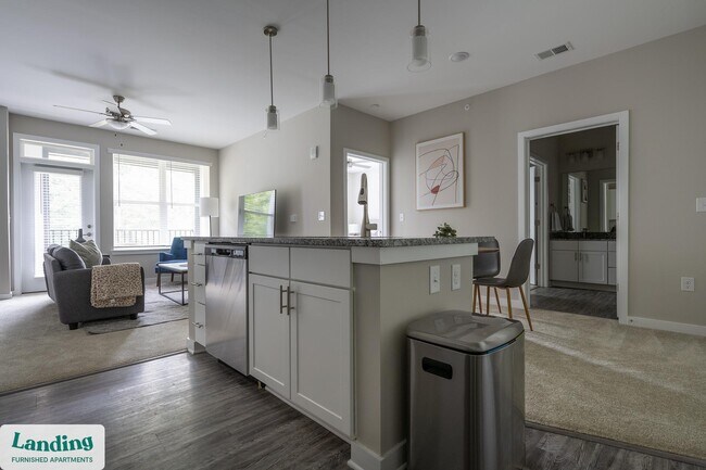 16200 Croft Dr unit 5118-305.1406514, Charlotte, NC 28269 - photo 5