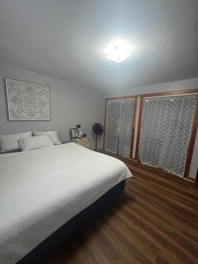 749 S Grant St unit 2, Houston, MN 55943 - photo 4