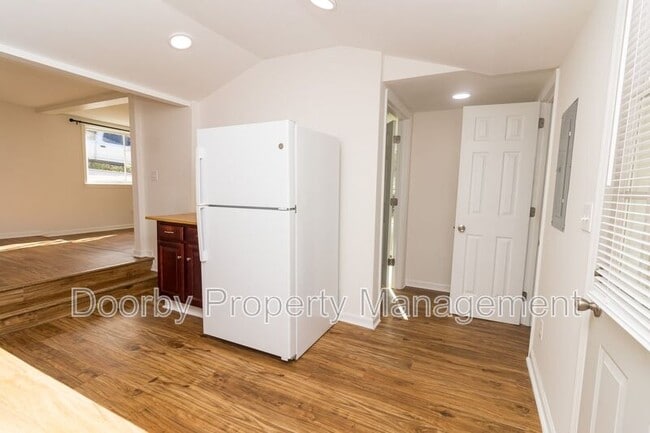 2602 14th Ave unit B, Chattanooga, TN 37407 - photo 4