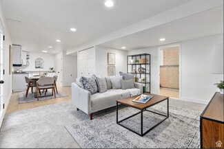 1084 W 300 S, Lehi, UT 84043