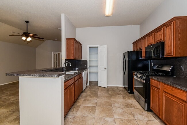 133 Pinion Ln, Rockwall, TX 75032 - photo 6