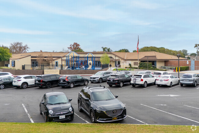 There's plenty of parking at Eastshore Elementary School in Woodbridge.
