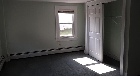 31 Middle St unit 31A, Orono, ME 04473 - photo 6