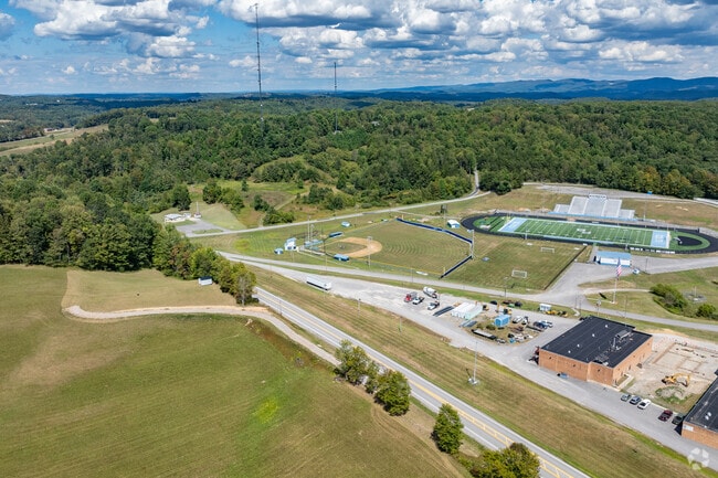 Residents send their kids to Philip Barbour High School.