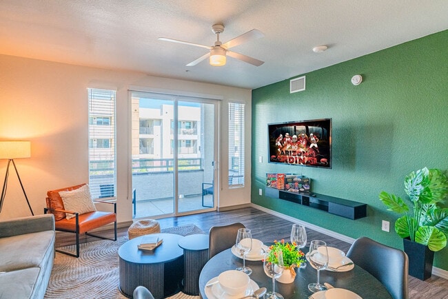 9600 W Georgia Ave unit ID1369236P, Glendale, AZ 85305 - photo 2