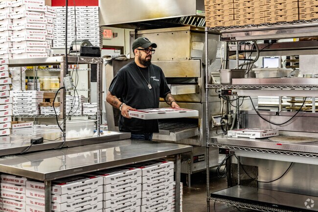 Luigis Pizza is a local favorite in Glen Ellen Landing.